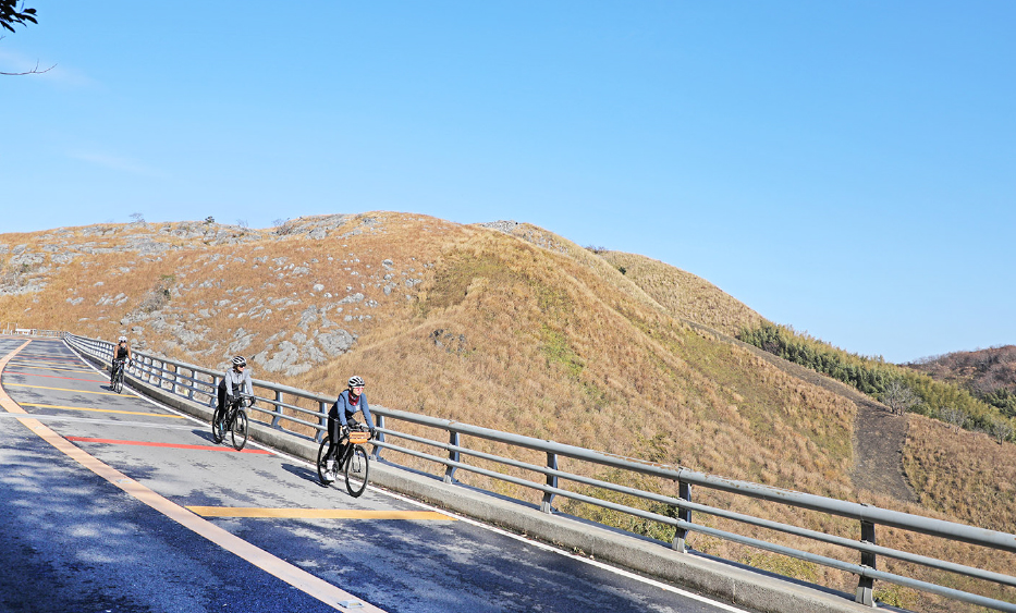 ④ソラランド平尾台と平尾台テラスコース紹介写真05