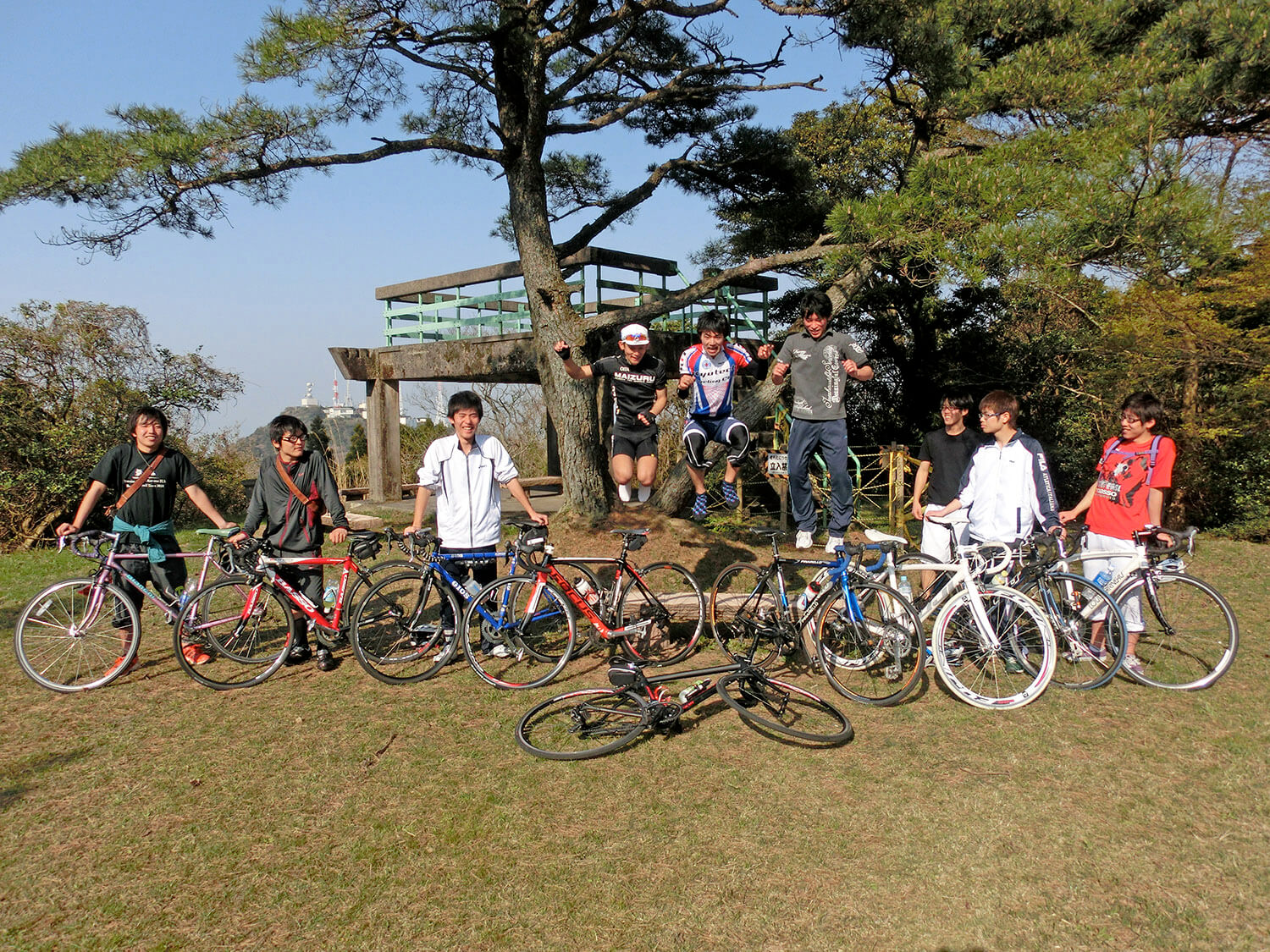 九州工業大学 サイクリング部の皆さん